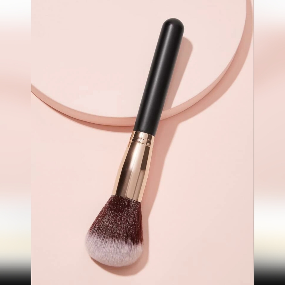 Big Makeup Brush